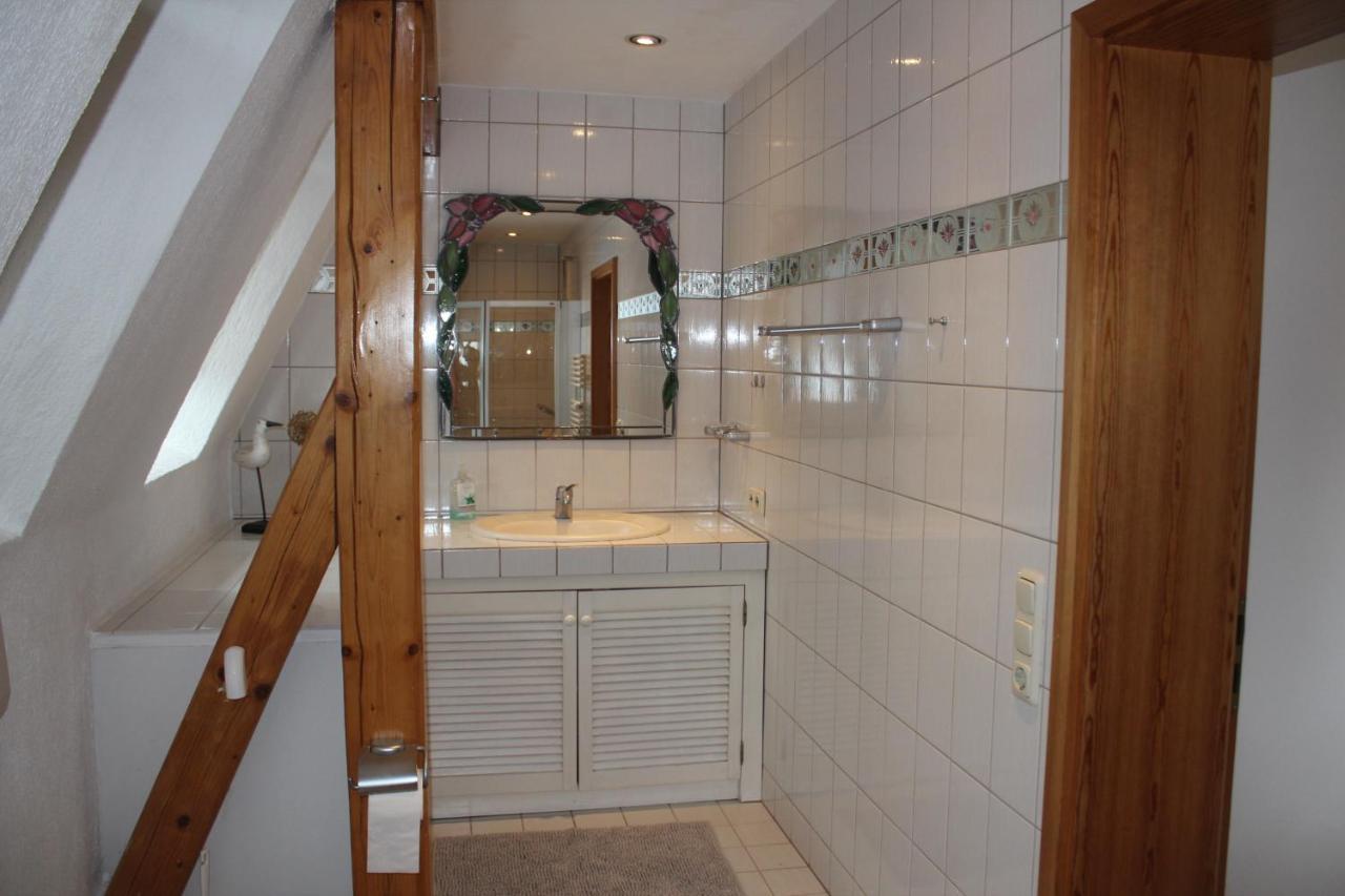 Ferienwohnung Nett 布兰肯海姆 外观 照片